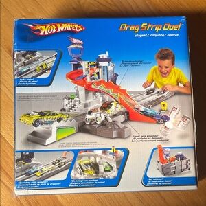 Hot Wheels Drag Strip Duel Racing Set - Red and Blue